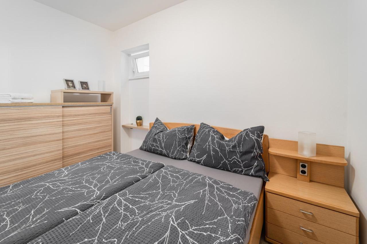 Apartment Yogiam Slavkov u Brna Exterior foto